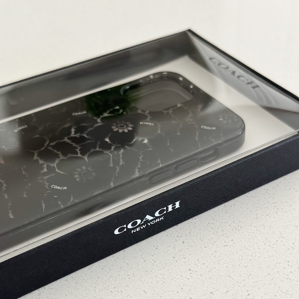 Coach iPhone 12, 12 Pro Case